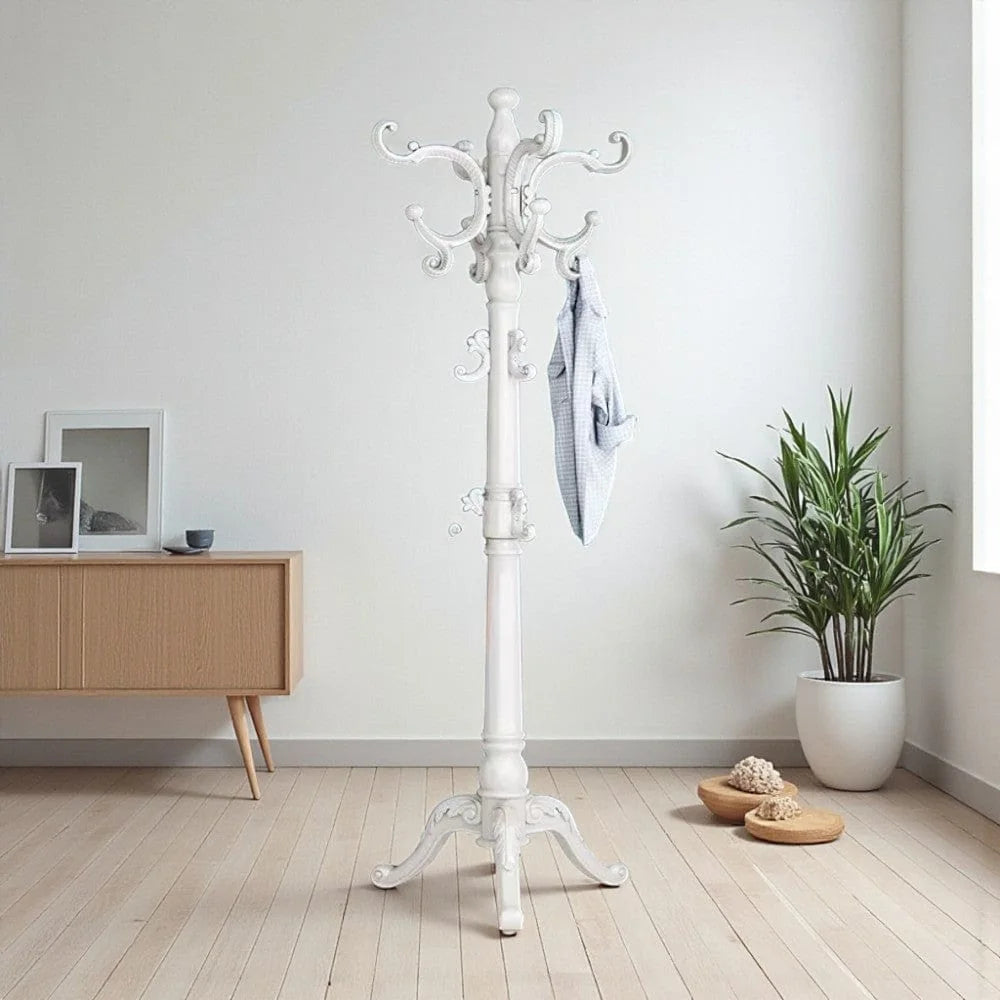 Porte-manteau perroquet blanc dans une entrée avec vêtement suspendu Image