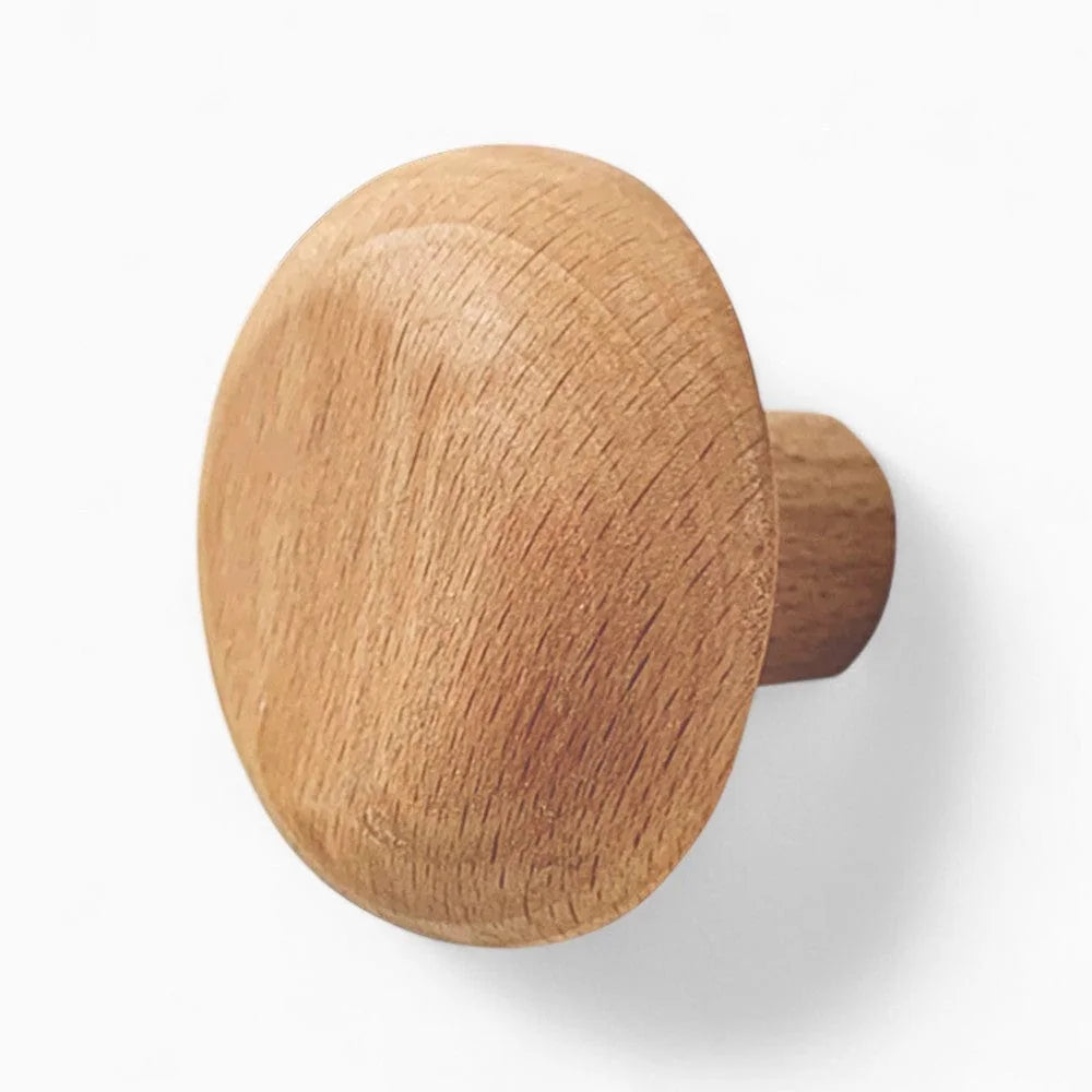 Photo originale de la patère murale ronde en bois beige