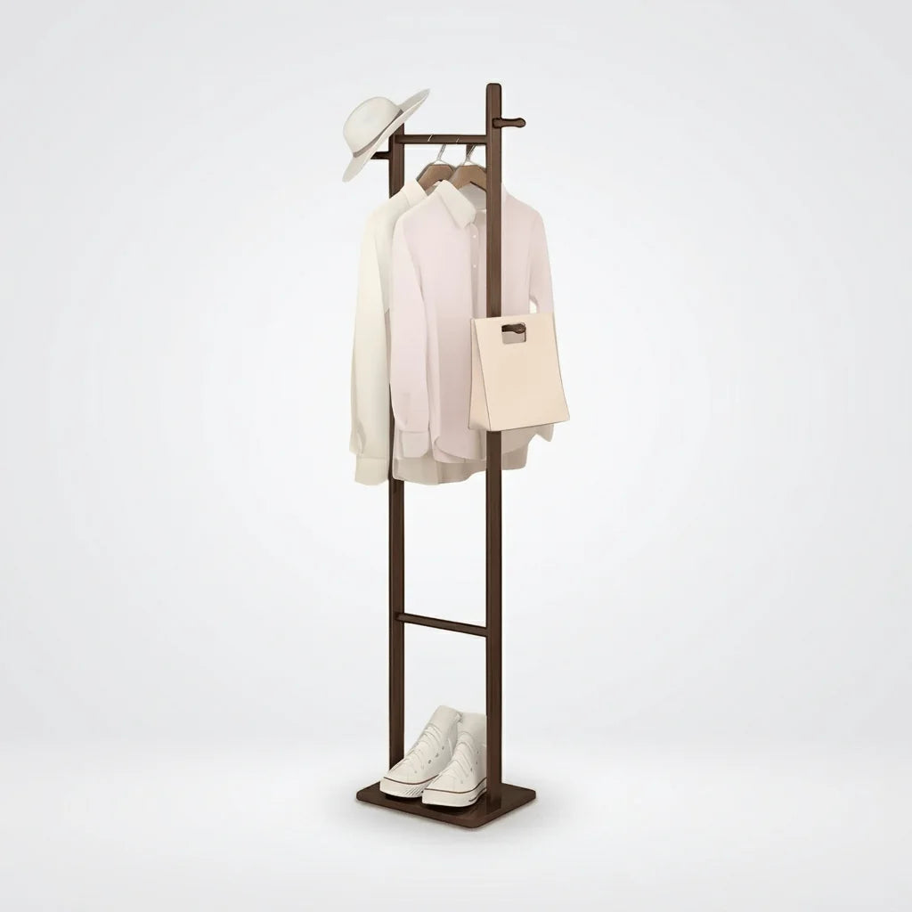 Photo originale du porte-manteau sur pied en bois foncé avec accessoires