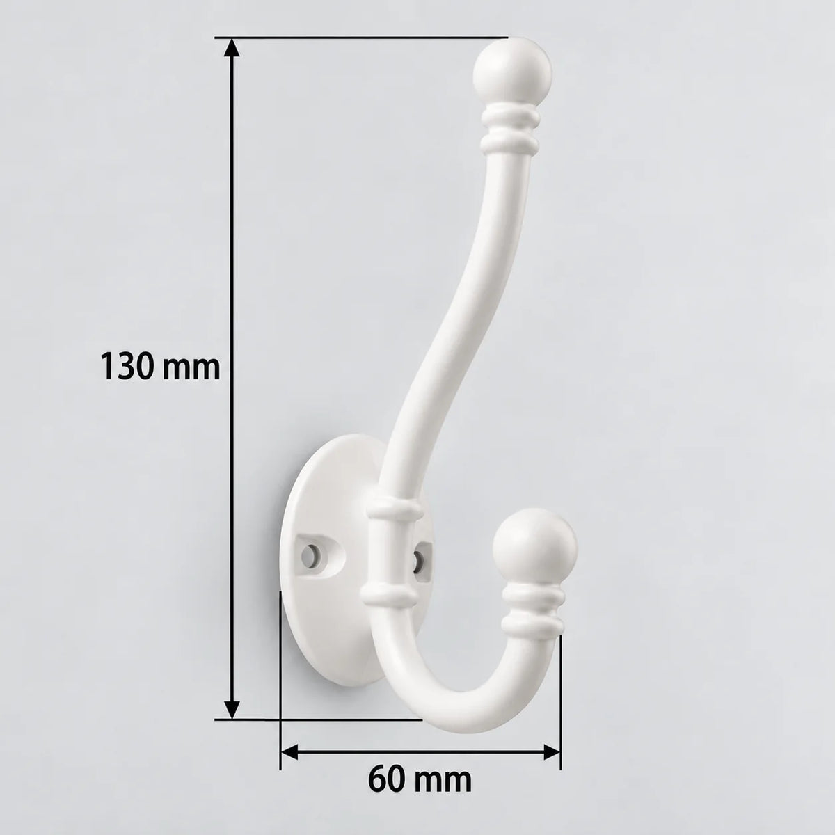 Dimensions de la patère ancienne blanche : hauteur 130 mm et saillie 60 mm