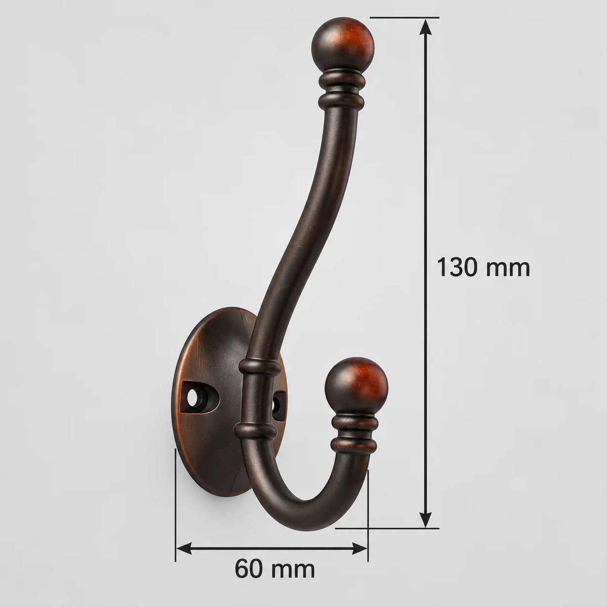 Dimensions de la patère ancienne bronze foncé : hauteur 130 mm et saillie 60 mm
