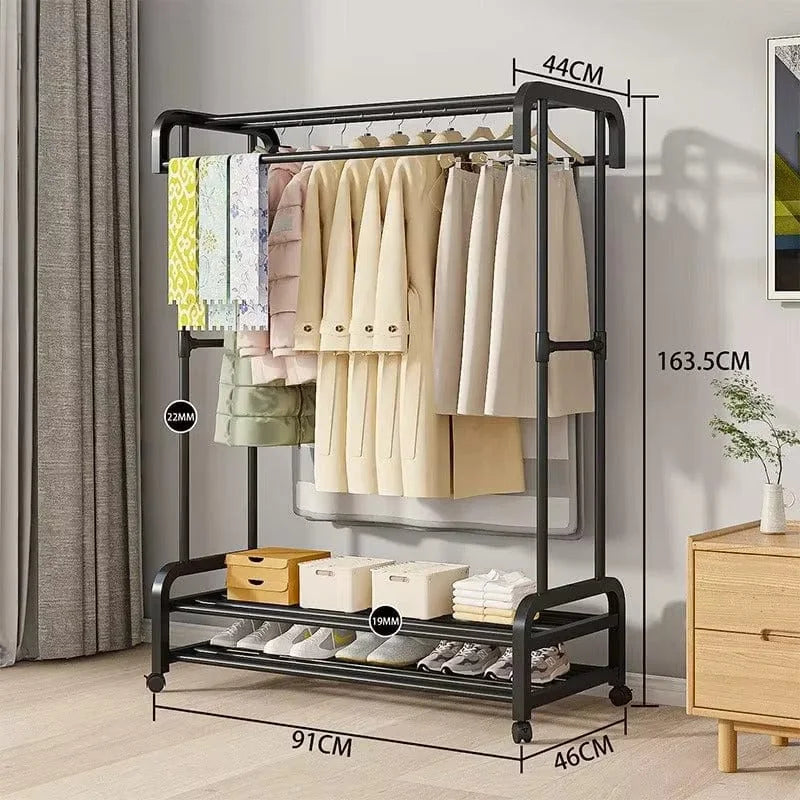 Dimensions vérifiées de la penderie mobile noire : hauteur 163,5 cm, largeur 91 cm et profondeur 46 cm