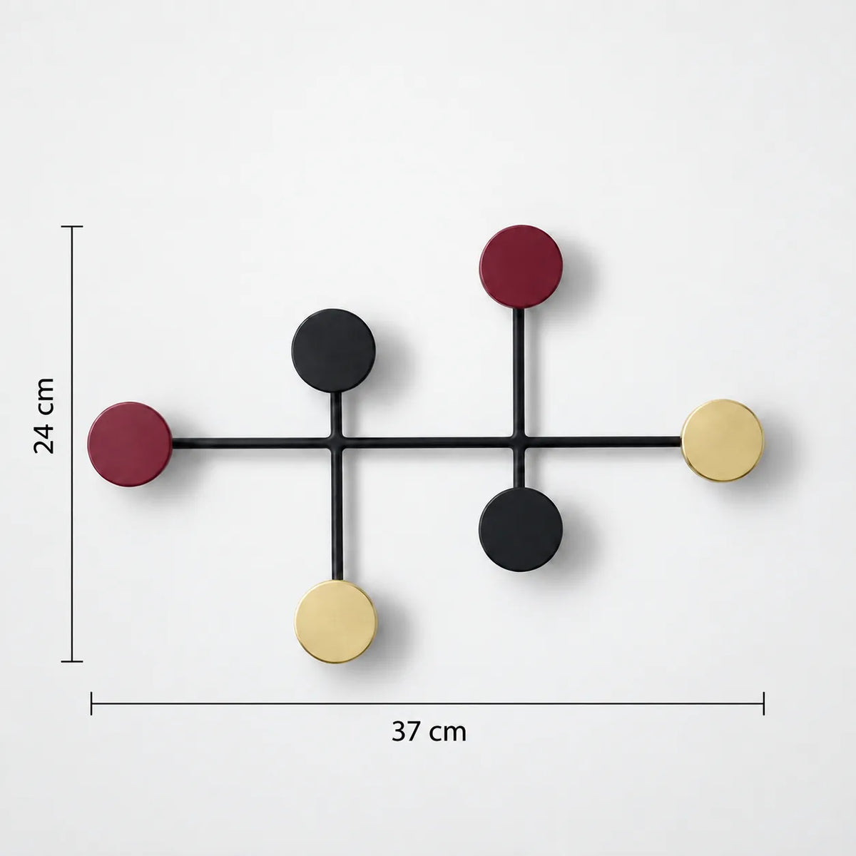 Dimensions du porte manteau mural rond colore : 37 cm de large sur 24 cm de haut